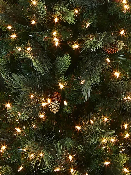 12 ft Pre Lit Carolina Pine Tree closeup