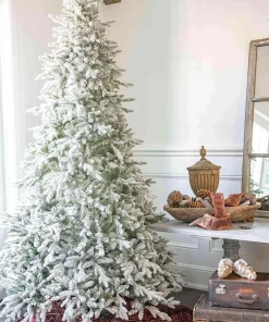Queen Flock Christmas Tree